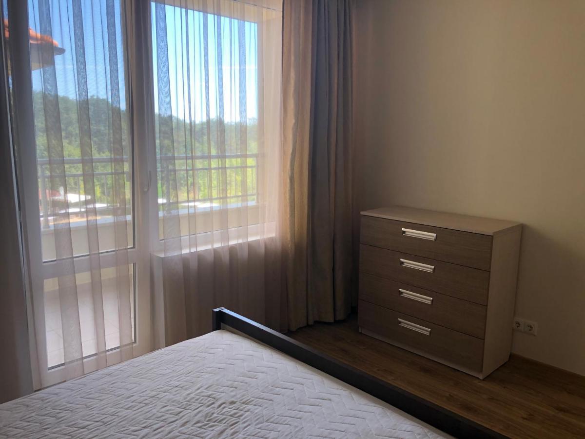 Apartament Tatiana Pines Obzor Zewnętrze zdjęcie