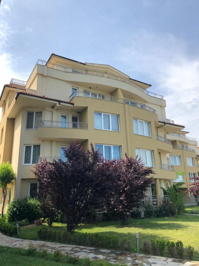 Apartament Tatiana Pines Obzor Zewnętrze zdjęcie