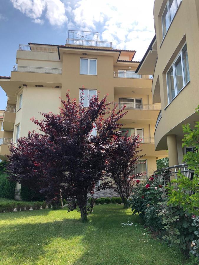 Apartament Tatiana Pines Obzor Zewnętrze zdjęcie