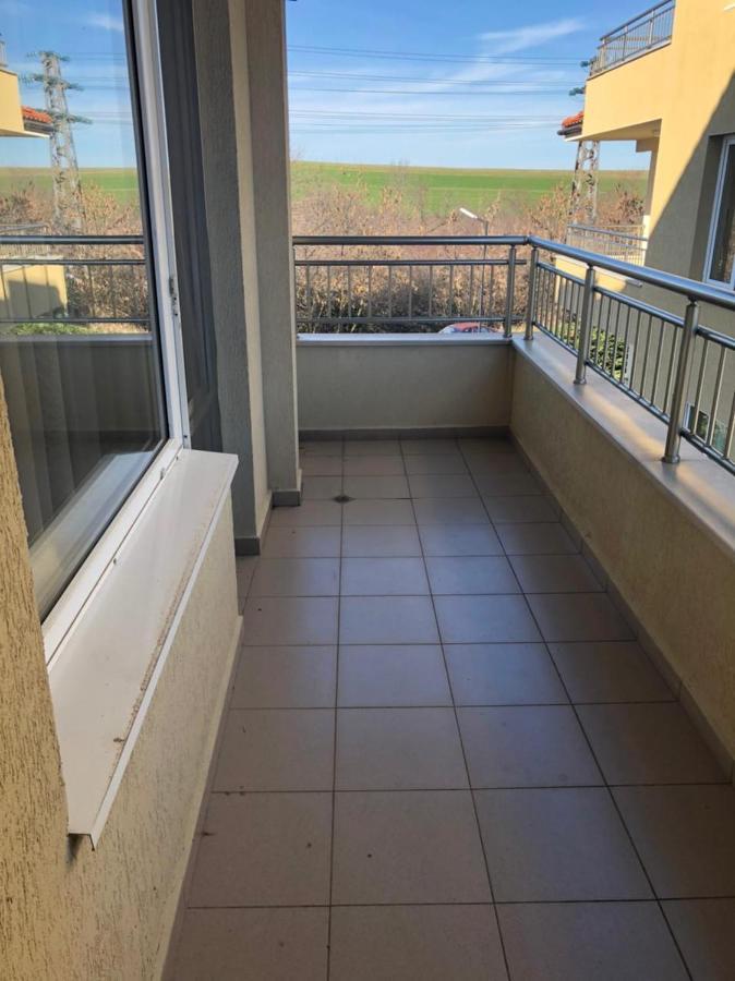 Apartament Tatiana Pines Obzor Zewnętrze zdjęcie